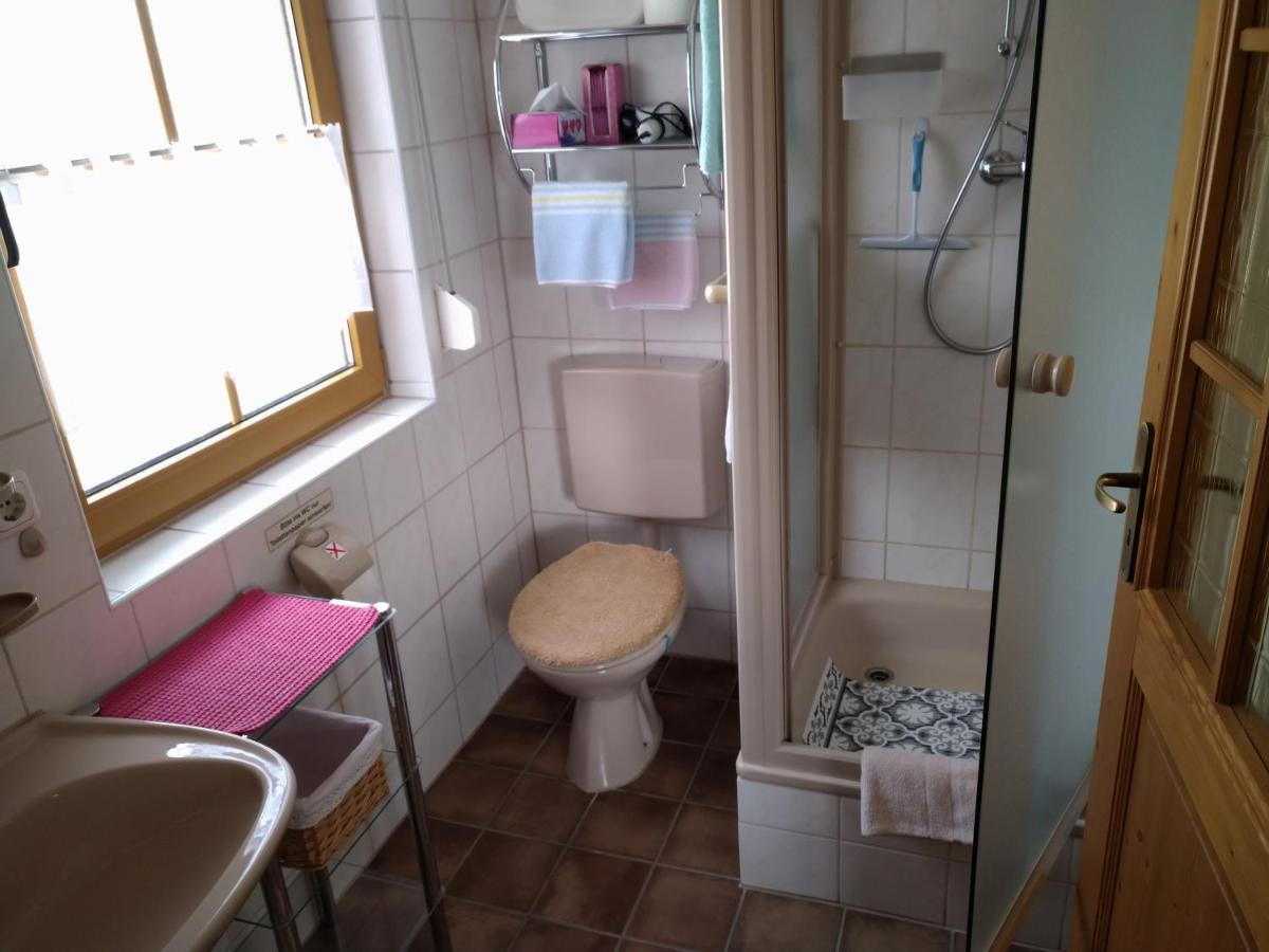 Pension/Fewo E. Tschernach トロイヒトリンゲン エクステリア 写真